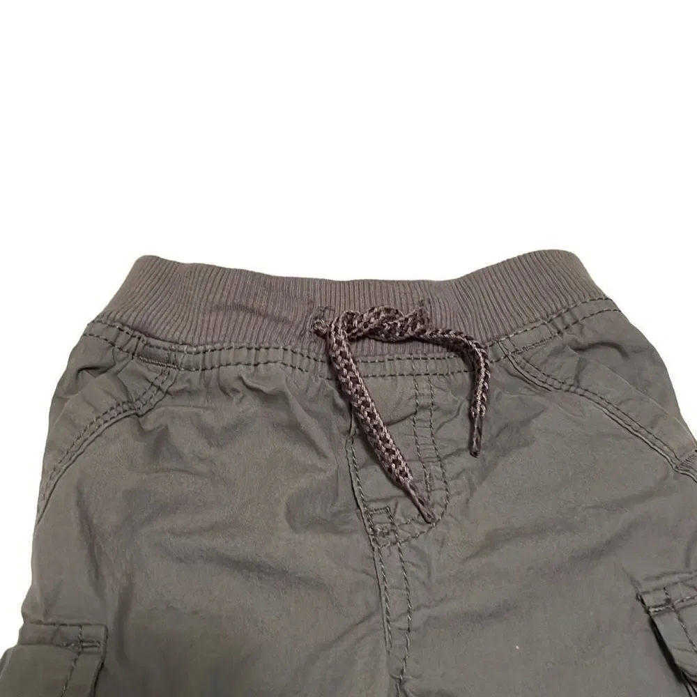 EUC OshKosh B’Gosh Gray Cargo Pants - 6M